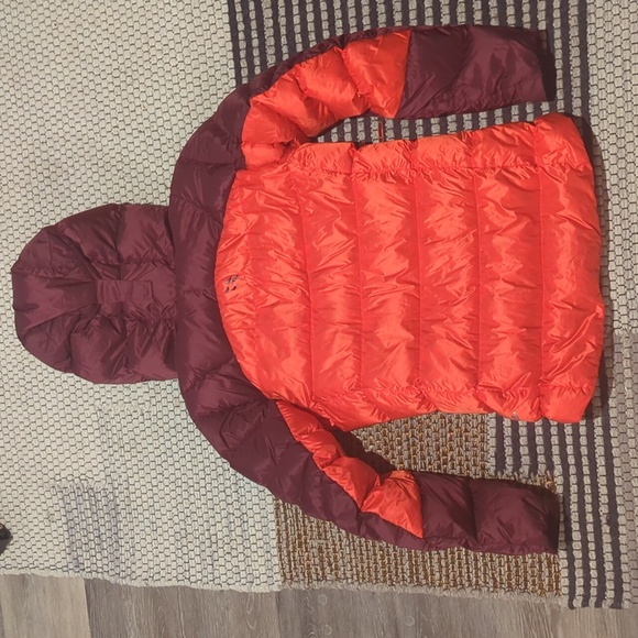 Rab women's neutrino pro jacket down insulation - Picture 11 of 12